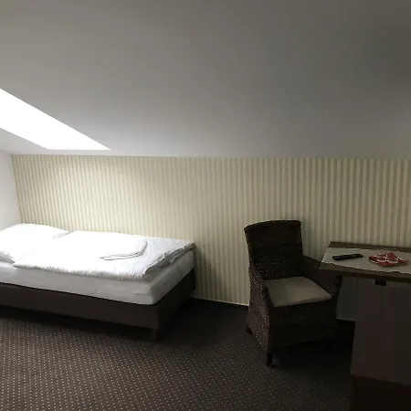 Karla Naj Pensjonat 3*